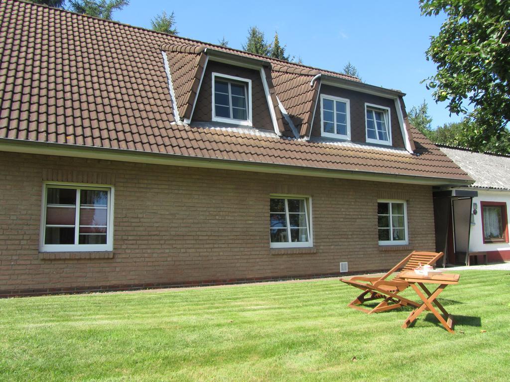 Ferienwohnung Holt Хузум Экстерьер фото
